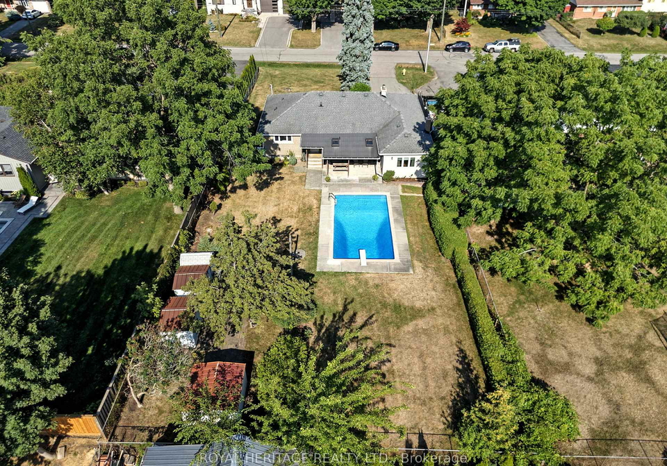 186-meadow-road-n-whitby-ontario-e12349829