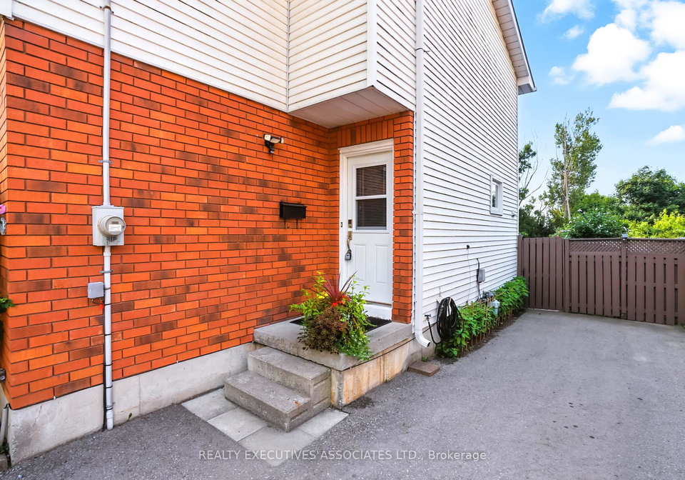 77b-queen-street-clarington-ontario-e12349897