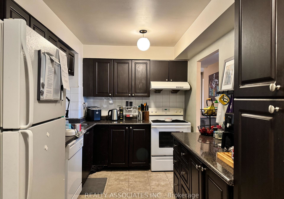 1-reidmount-avenue-scarborough-ontario-e12350046