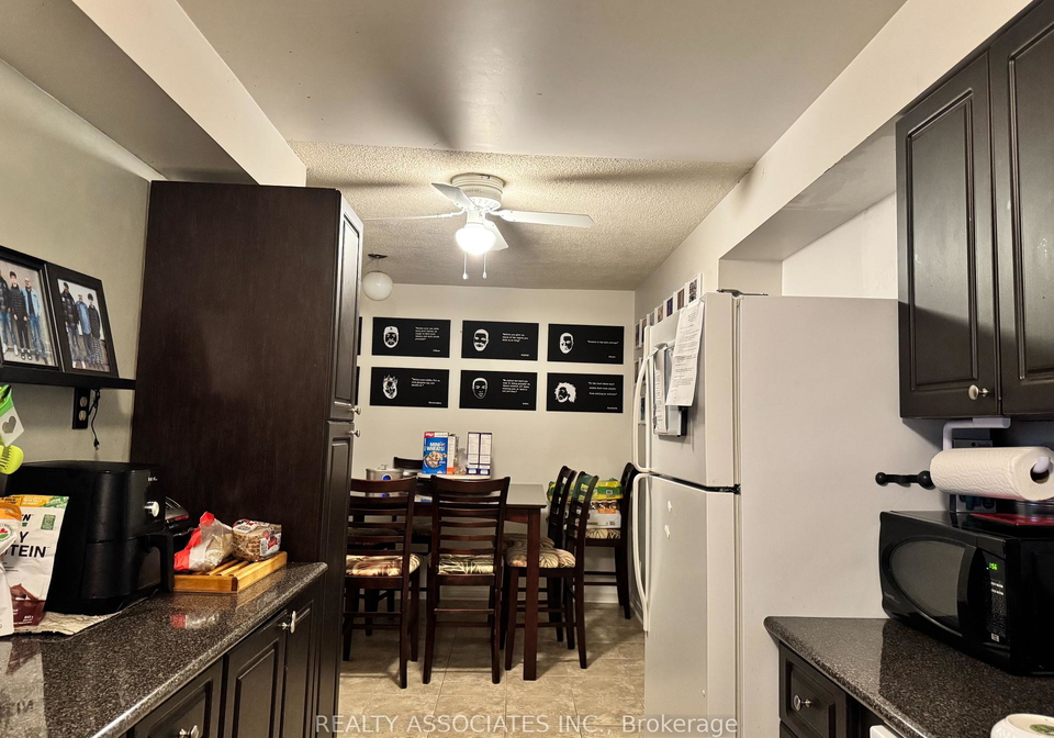 1-reidmount-avenue-scarborough-ontario-e12350046