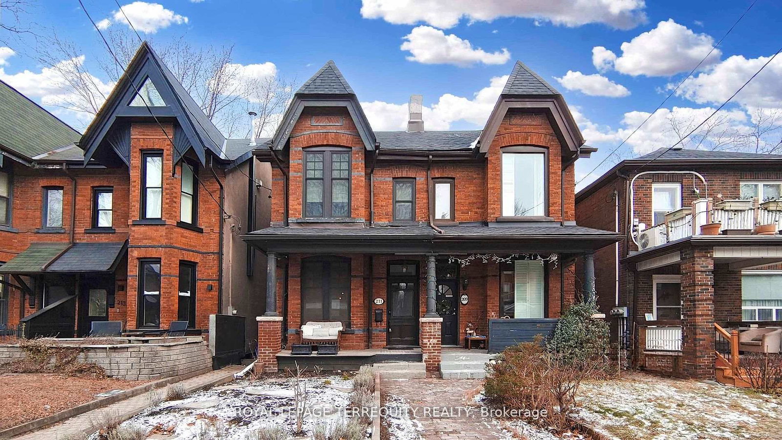 211-pape-avenue-toronto-ontario-e12350414