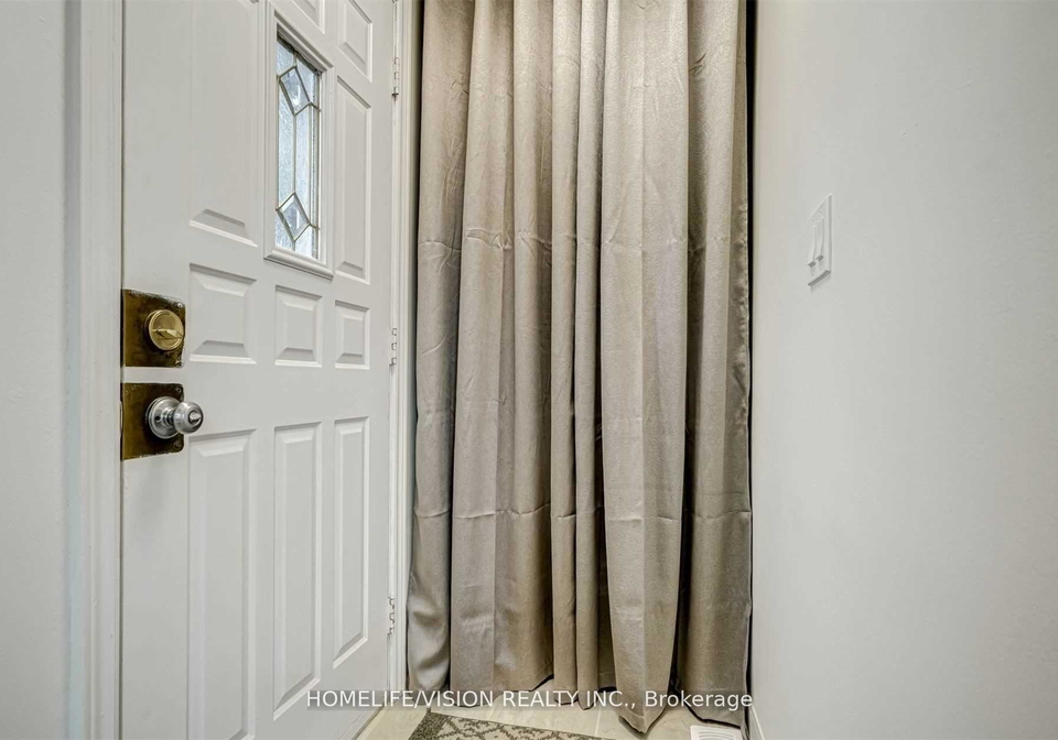 65-ellington-drive-e-scarborough-ontario-e12350634