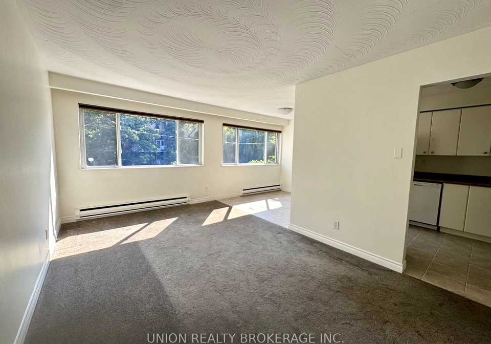 204-kenilworth-avenue-toronto-ontario-e12350788
