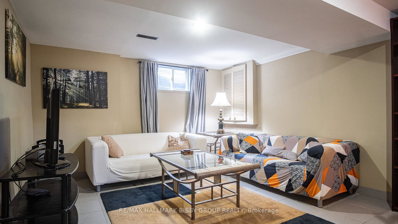 33-holland-avenue-east-york-ontario-e12351037