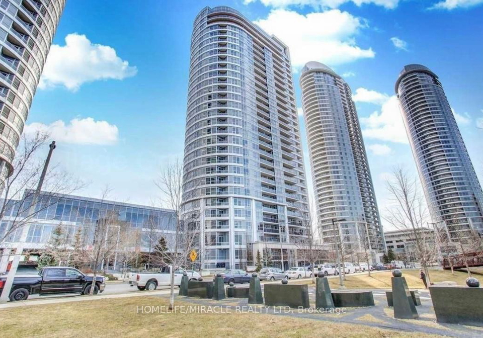 151-village-green-square-scarborough-ontario-e12351119