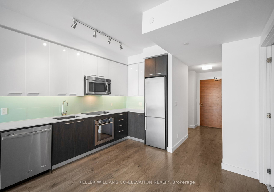 1075-queen-street-e-toronto-ontario-e12351376