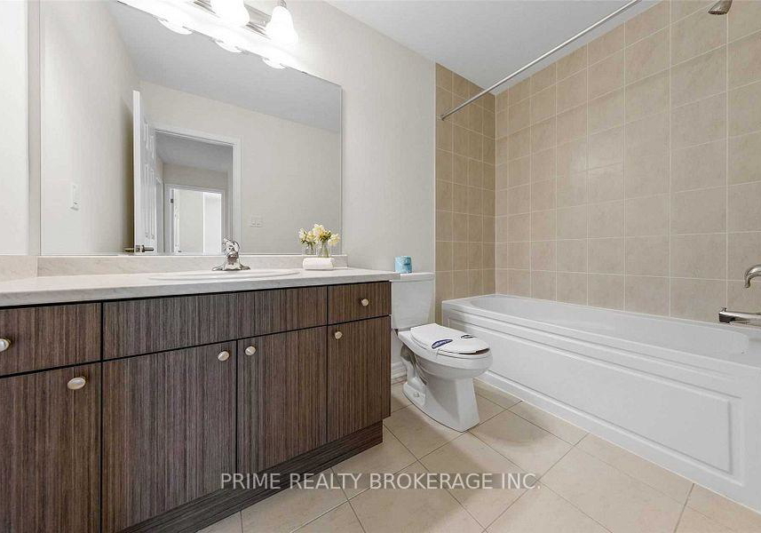 3347-thunderbird-promenade-pickering-ontario-e12351565