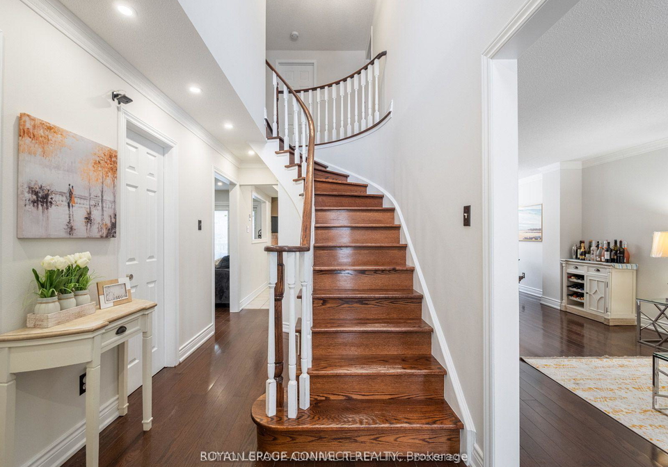 1552-dellbrook-avenue-pickering-ontario-e12351638