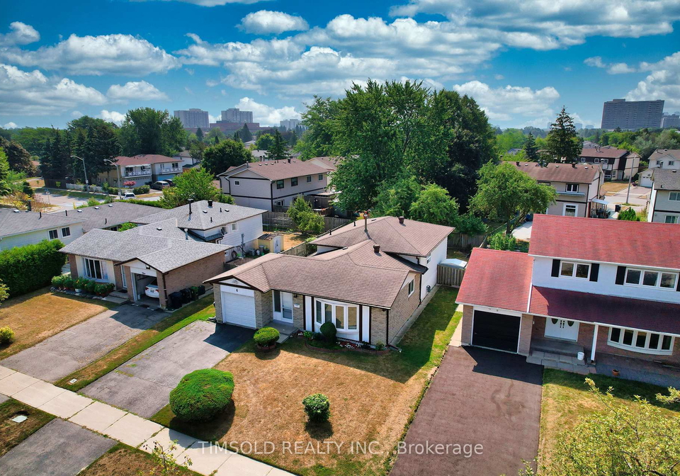 6-lofthouse-square-scarborough-ontario-e12352120