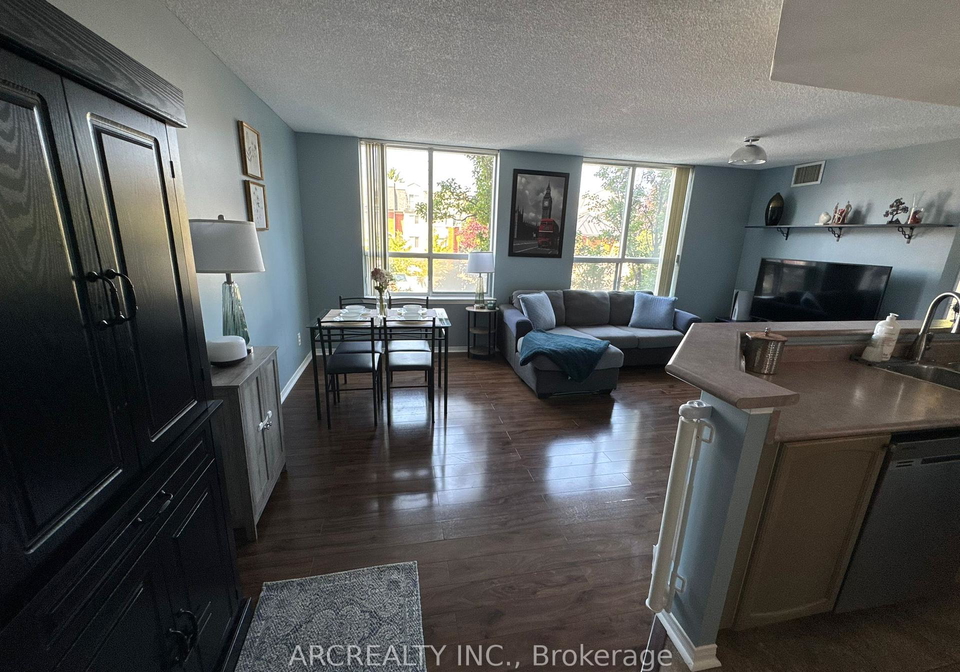 1625-parkway-pickering-ontario-e12352348