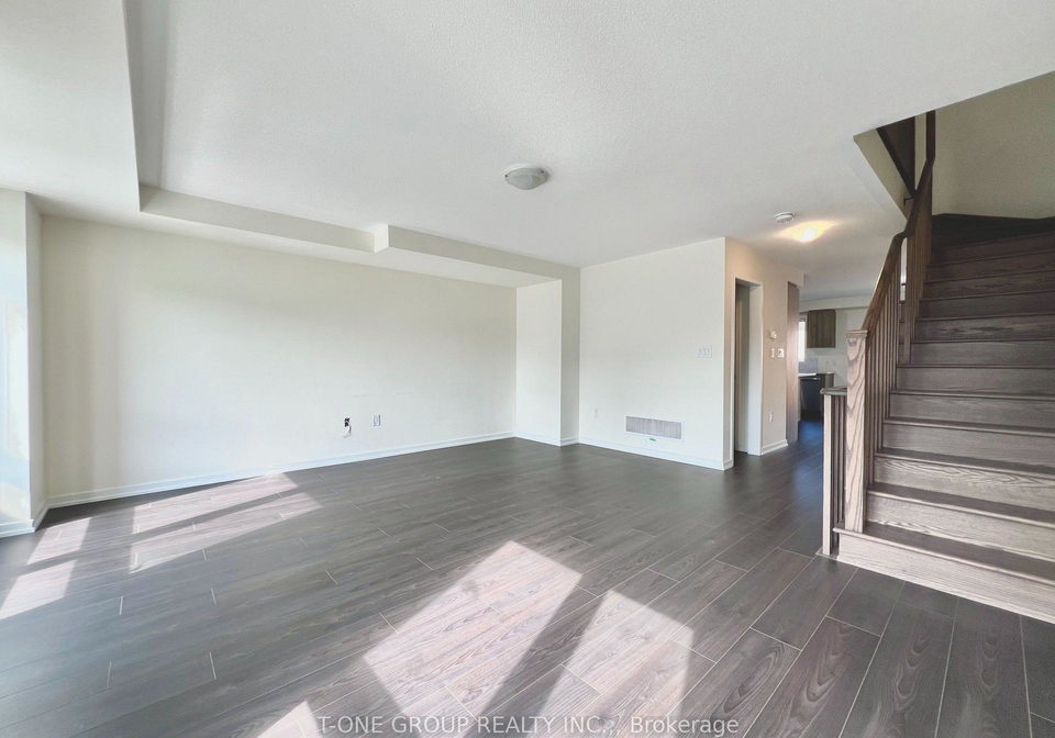 1336-bradenton-path-oshawa-ontario-e12352516