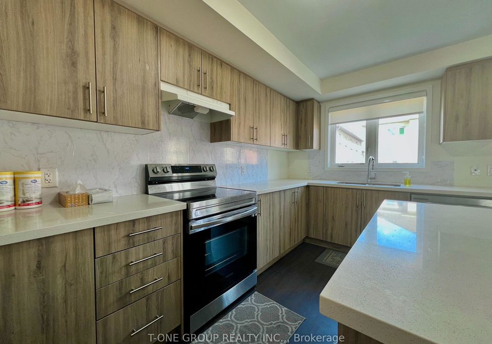 1336-bradenton-path-oshawa-ontario-e12352516