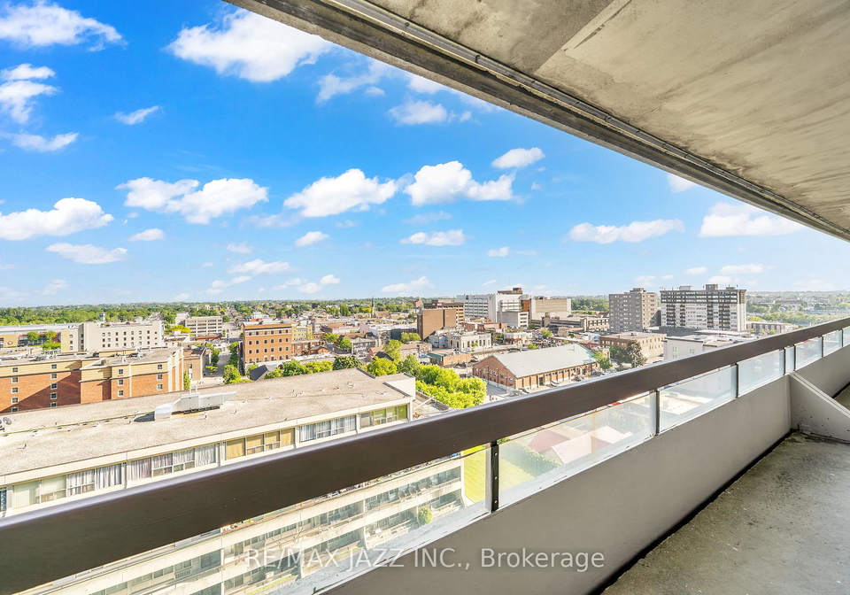 55-william-street-e-oshawa-ontario-e12352587