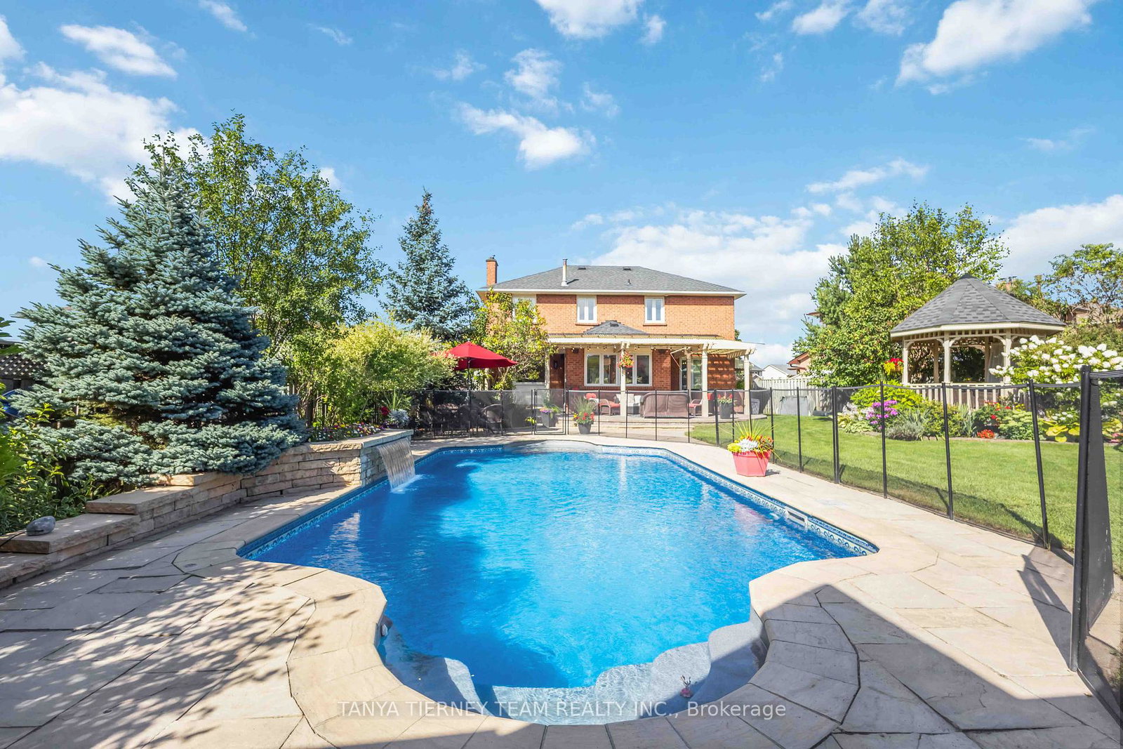 70-canadian-oaks-drive-whitby-ontario-e12352632