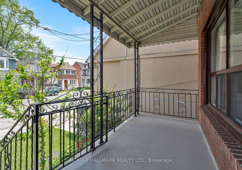 610-greenwood-avenue-toronto-ontario-e12352879