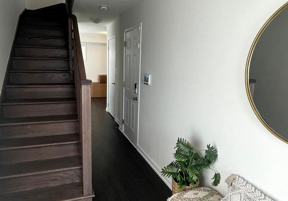1332-bradenton-path-oshawa-ontario-e12353072