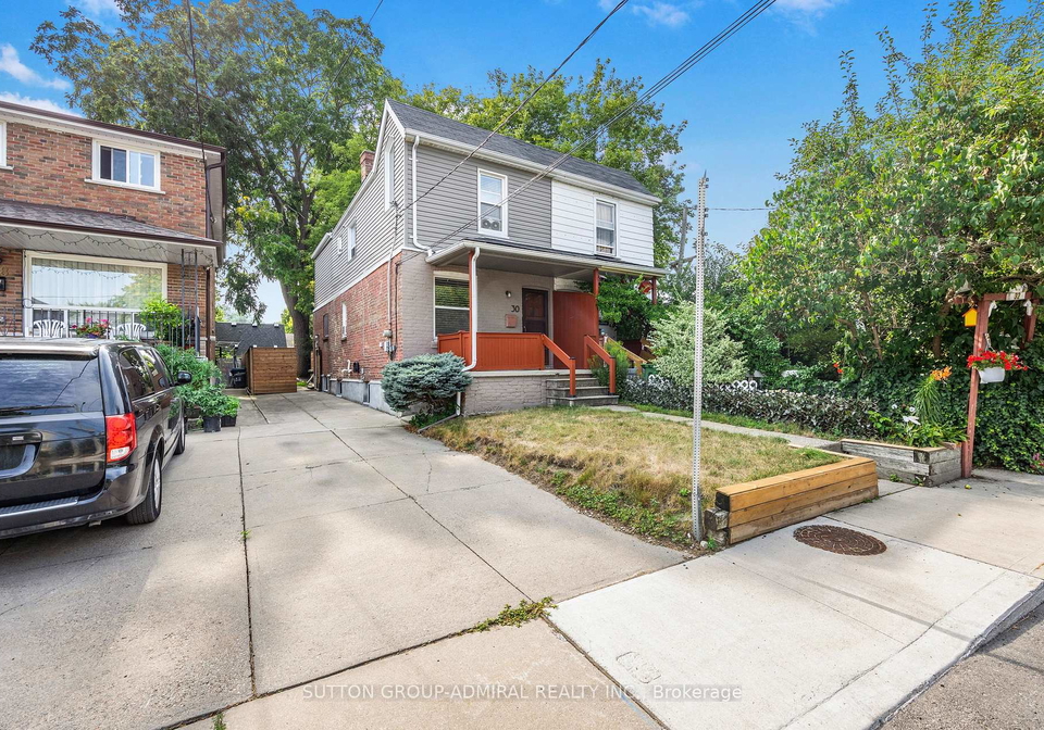 30-everett-crescent-east-york-ontario-e12353241