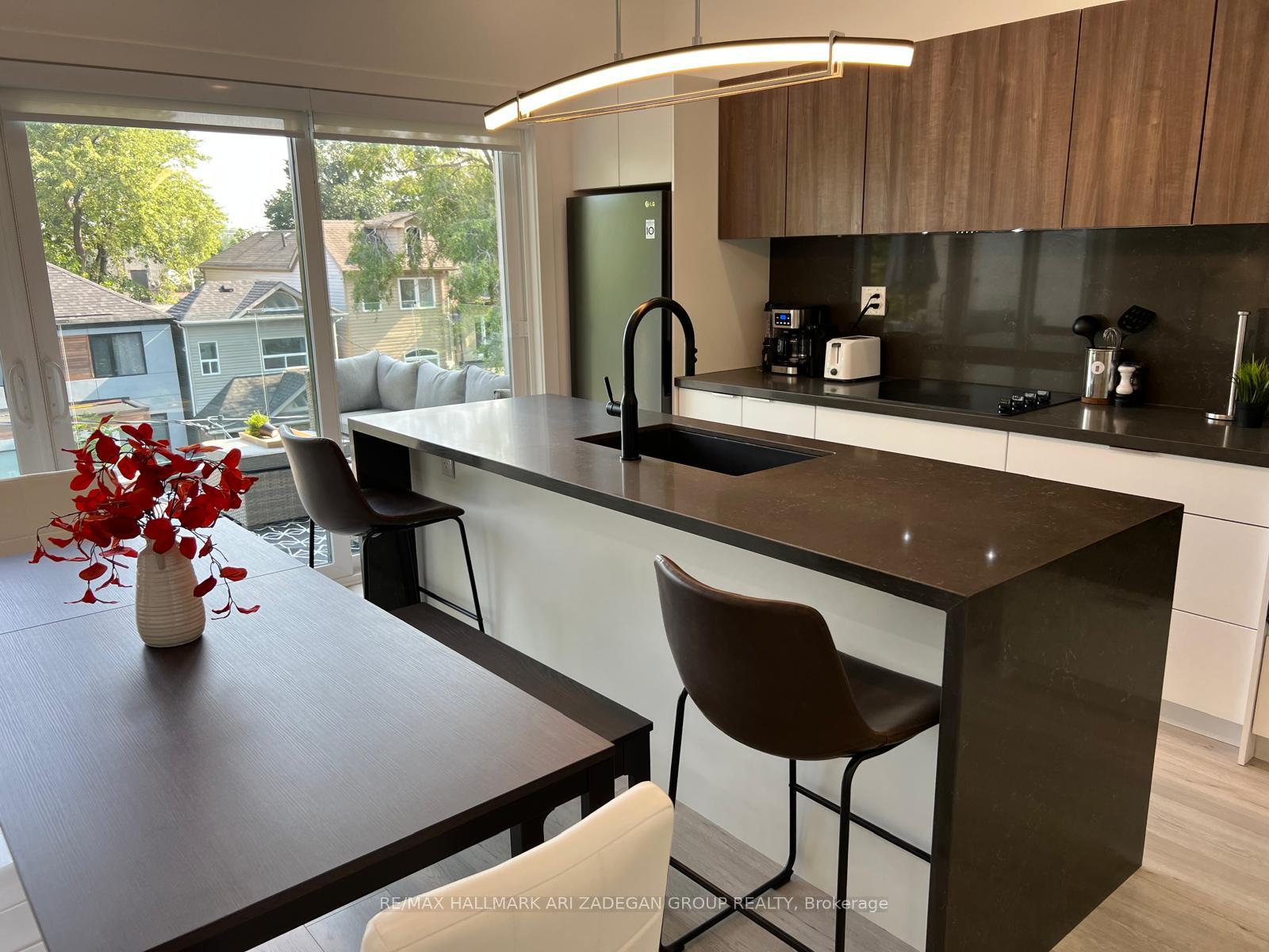 16-minto-street-toronto-ontario-e12353340