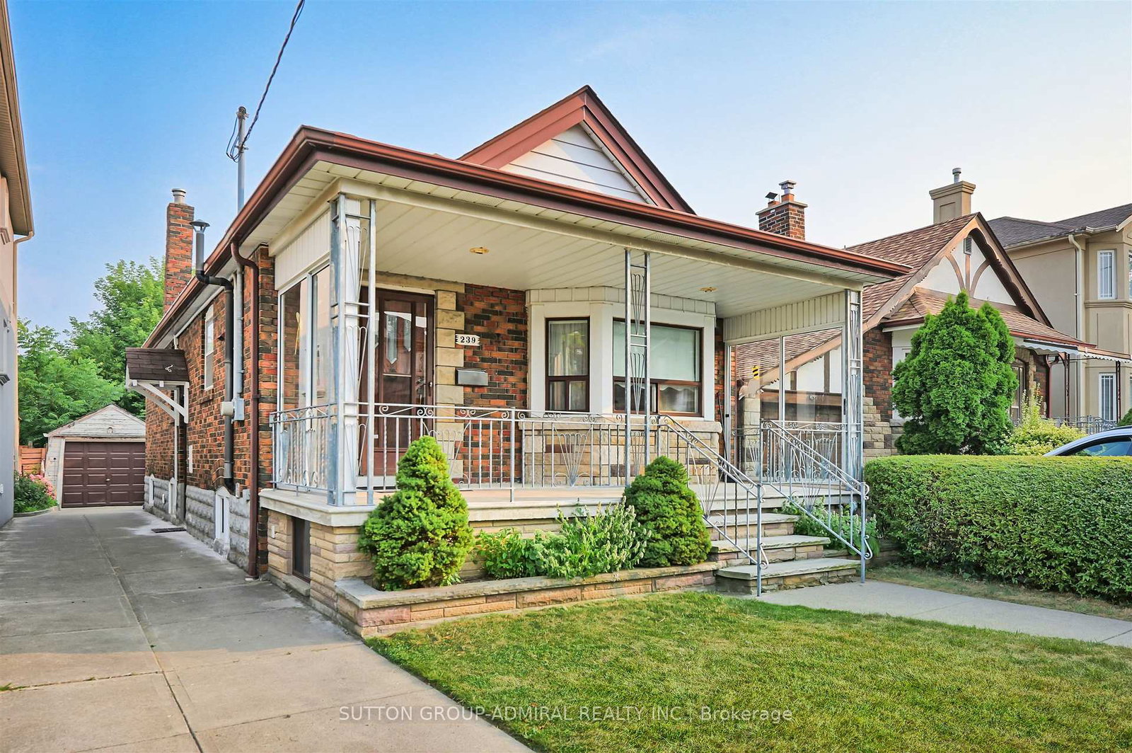 239-floyd-avenue-east-york-ontario-e12353482