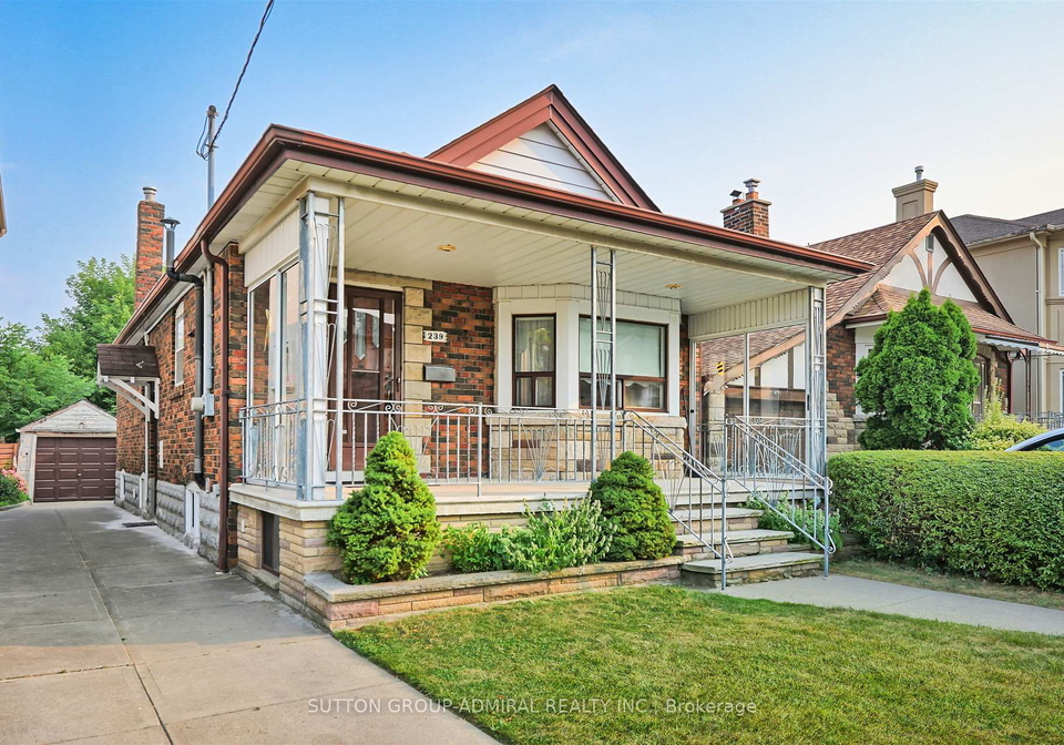239-floyd-avenue-east-york-ontario-e12353482