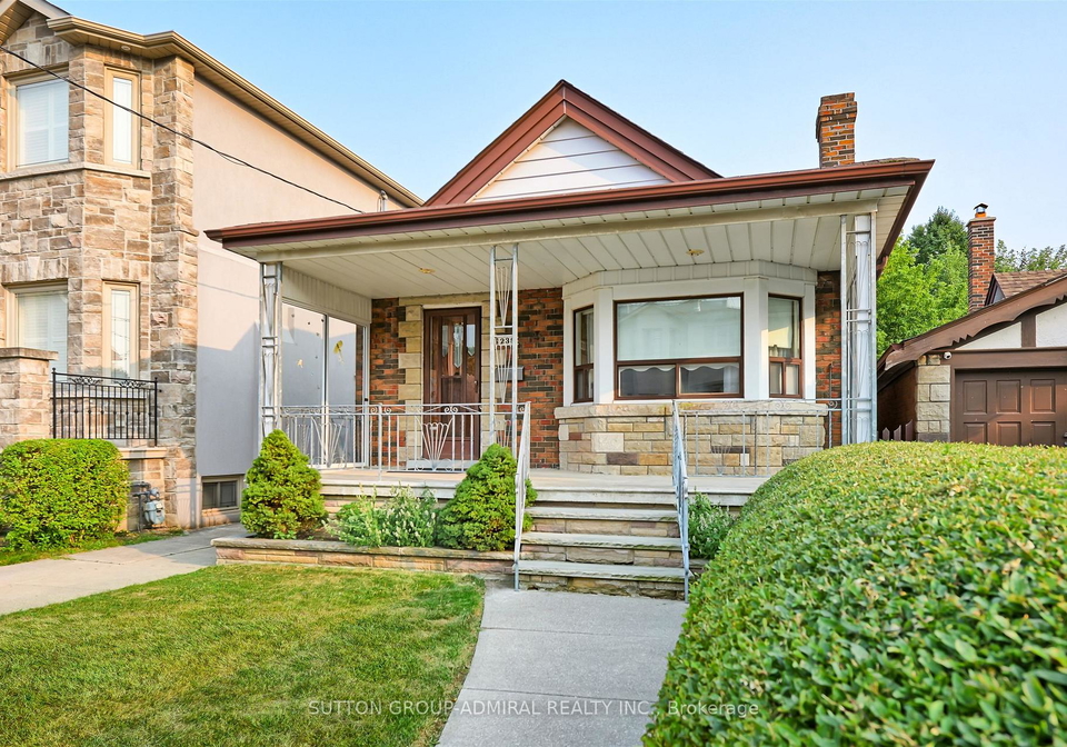 239-floyd-avenue-east-york-ontario-e12353482