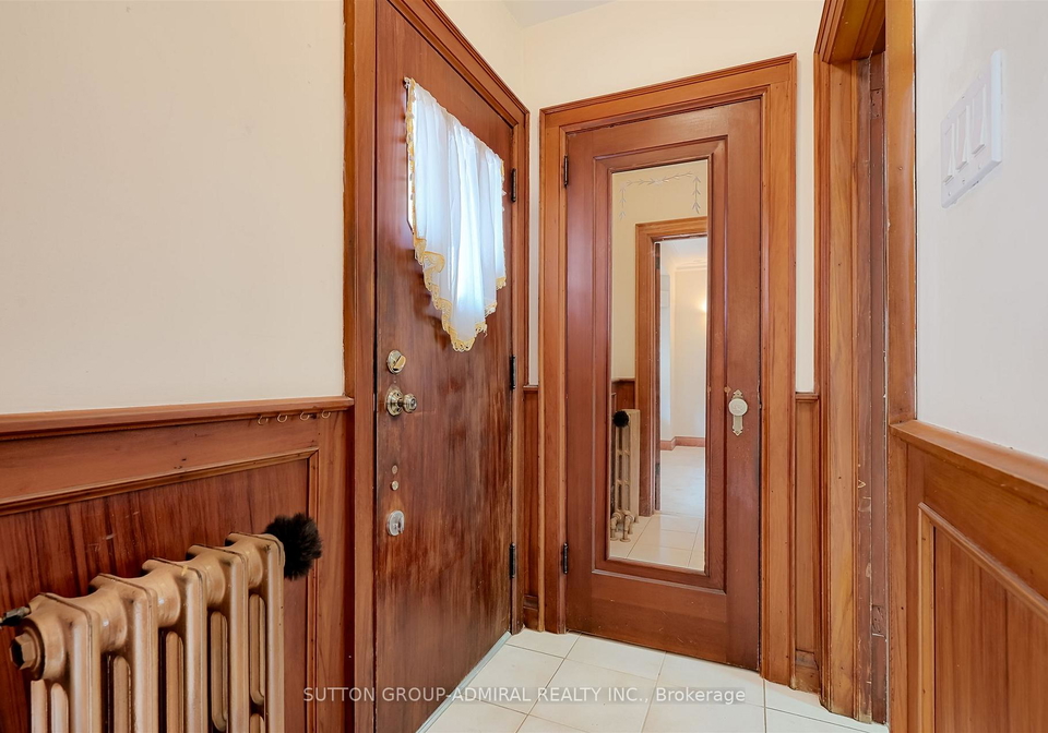 239-floyd-avenue-east-york-ontario-e12353482