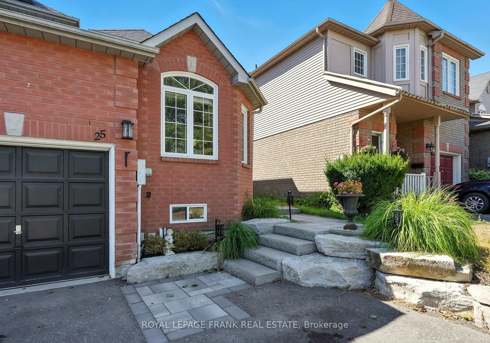 25-trewin-lane-clarington-ontario-e12353578