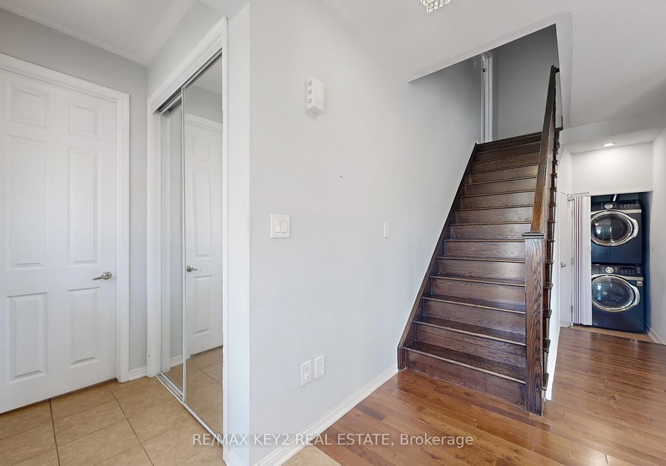 1751-hayden-lane-pickering-ontario-e12354189