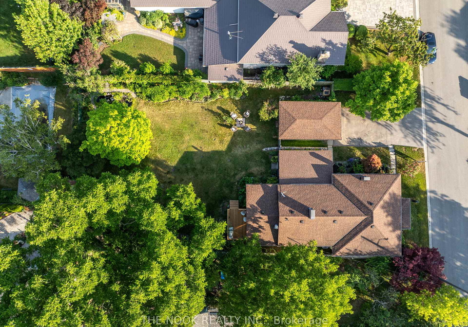 1009-centre-street-s-whitby-ontario-e12354248