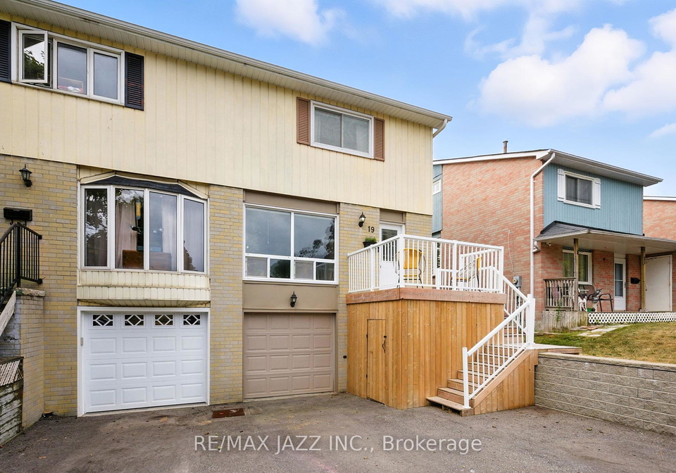 19-doreen-crescent-clarington-ontario-e12354479
