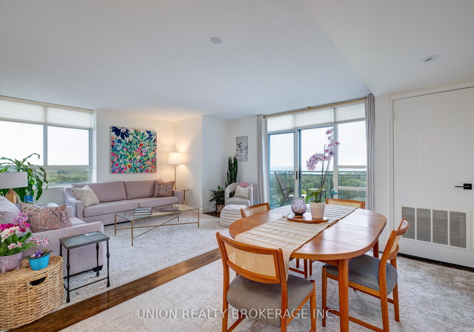 1093-kingston-road-scarborough-ontario-e12354535