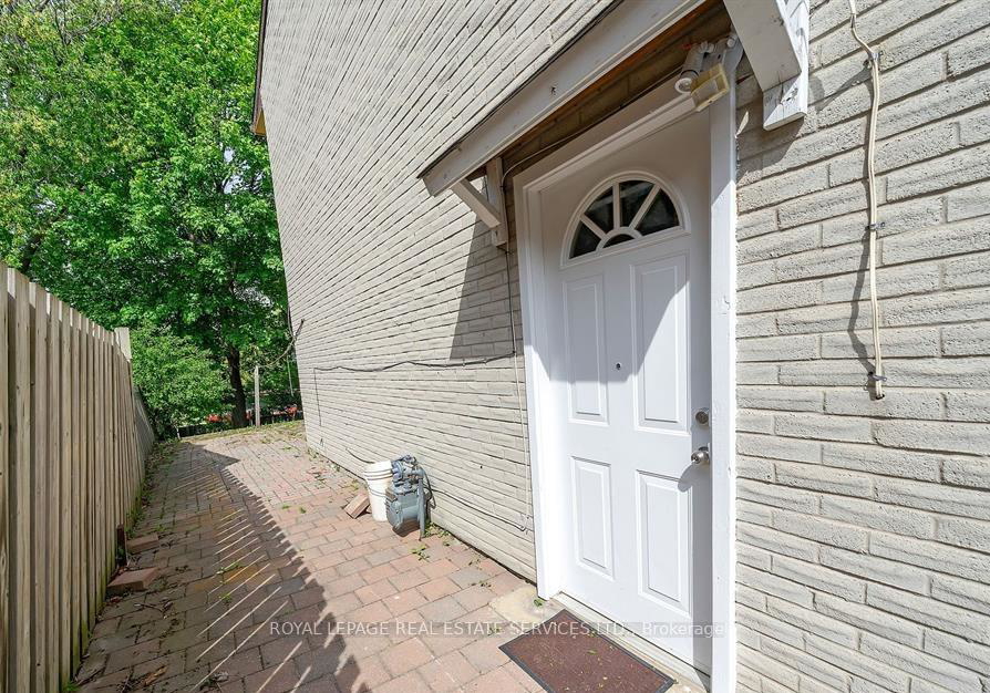 22-marrakesh-drive-scarborough-ontario-e12354941