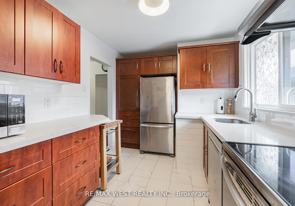 54-medley-crescent-scarborough-ontario-e12355583