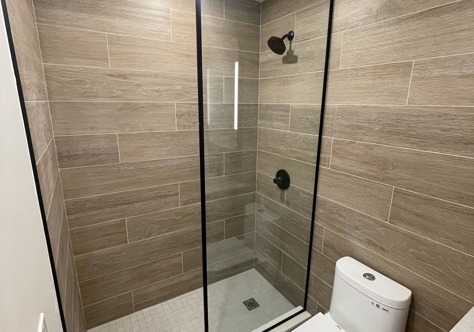 1050-eastern-avenue-toronto-ontario-e12355778