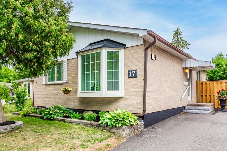 17-tillbrook-court-scarborough-ontario-e12355821