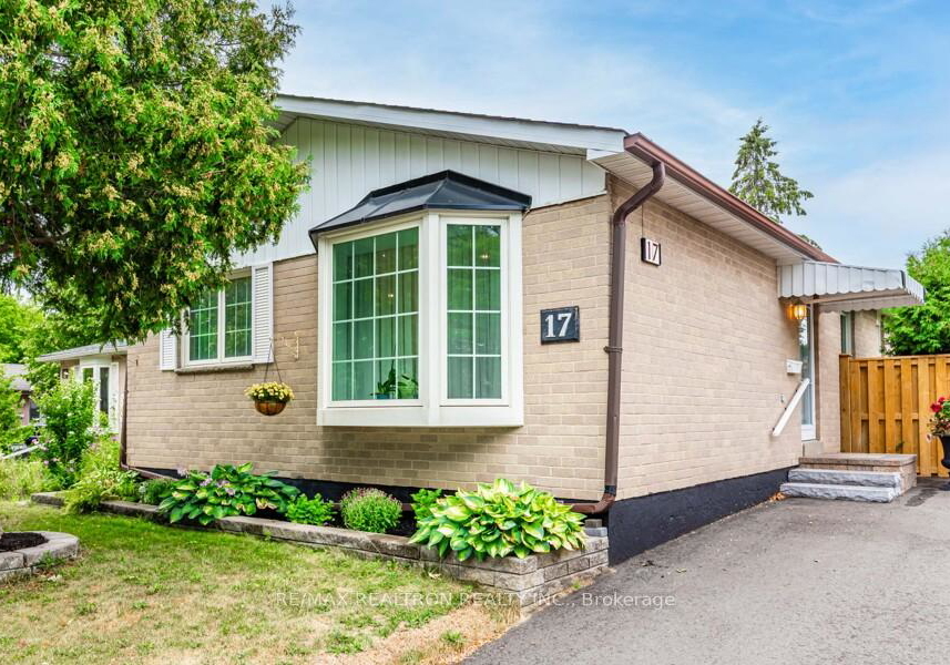 17-tillbrook-court-scarborough-ontario-e12355821