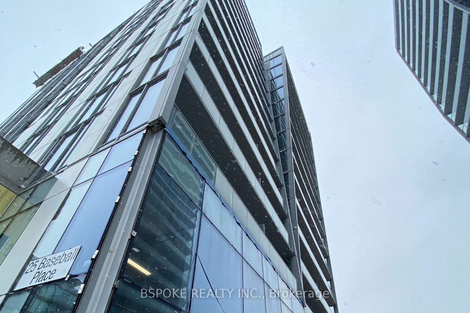 25-baseball-place-toronto-ontario-e12356720