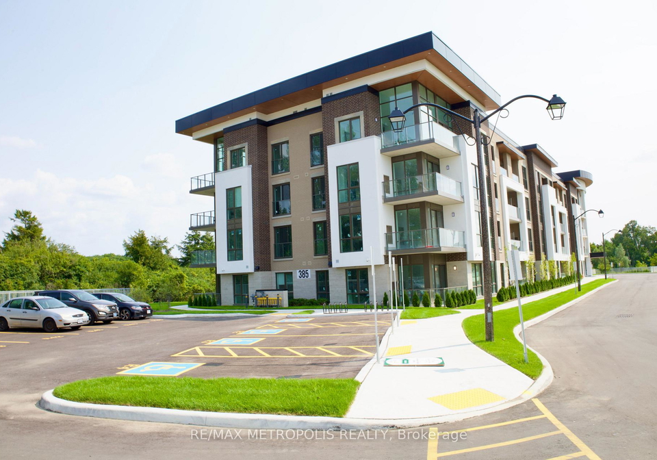 385-arctic-red-drive-oshawa-ontario-e12356951