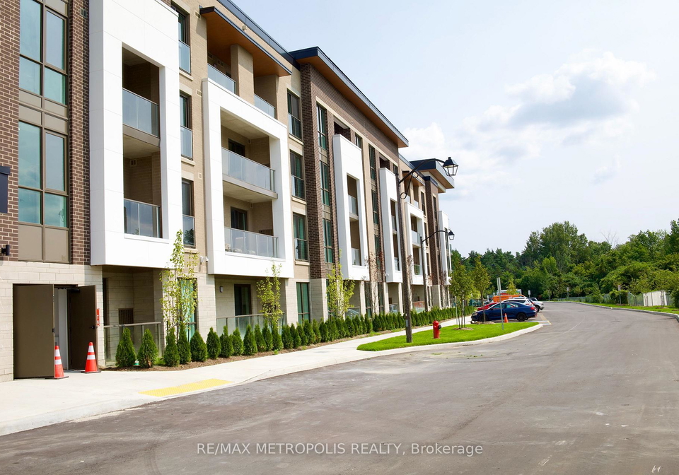 385-arctic-red-drive-oshawa-ontario-e12356951