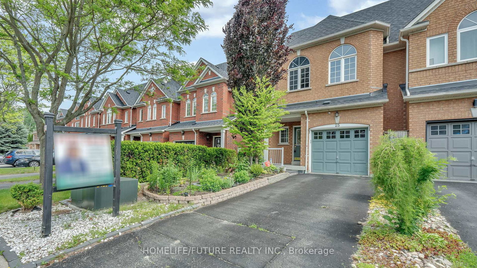 25-gateway-court-whitby-ontario-e12357014