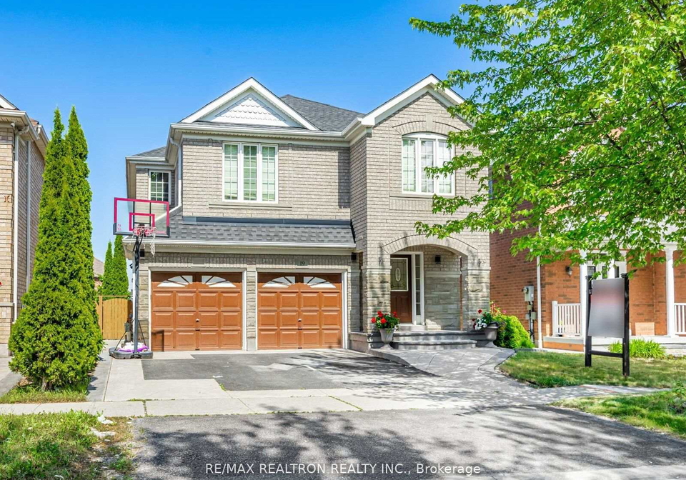 19-clapperton-drive-ajax-ontario-e12357425