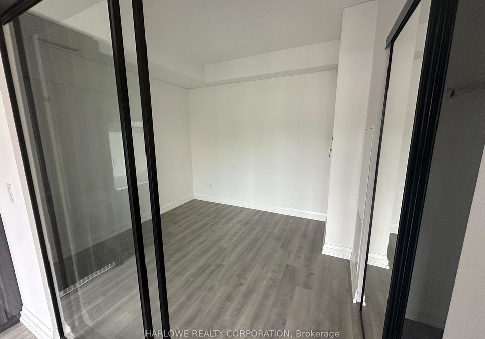 2369-danforth-avenue-toronto-ontario-e12357442