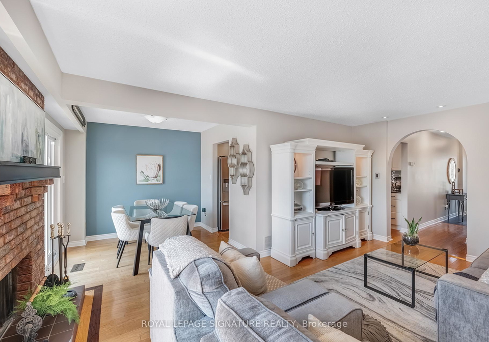 66-springhouse-square-scarborough-ontario-e12357485