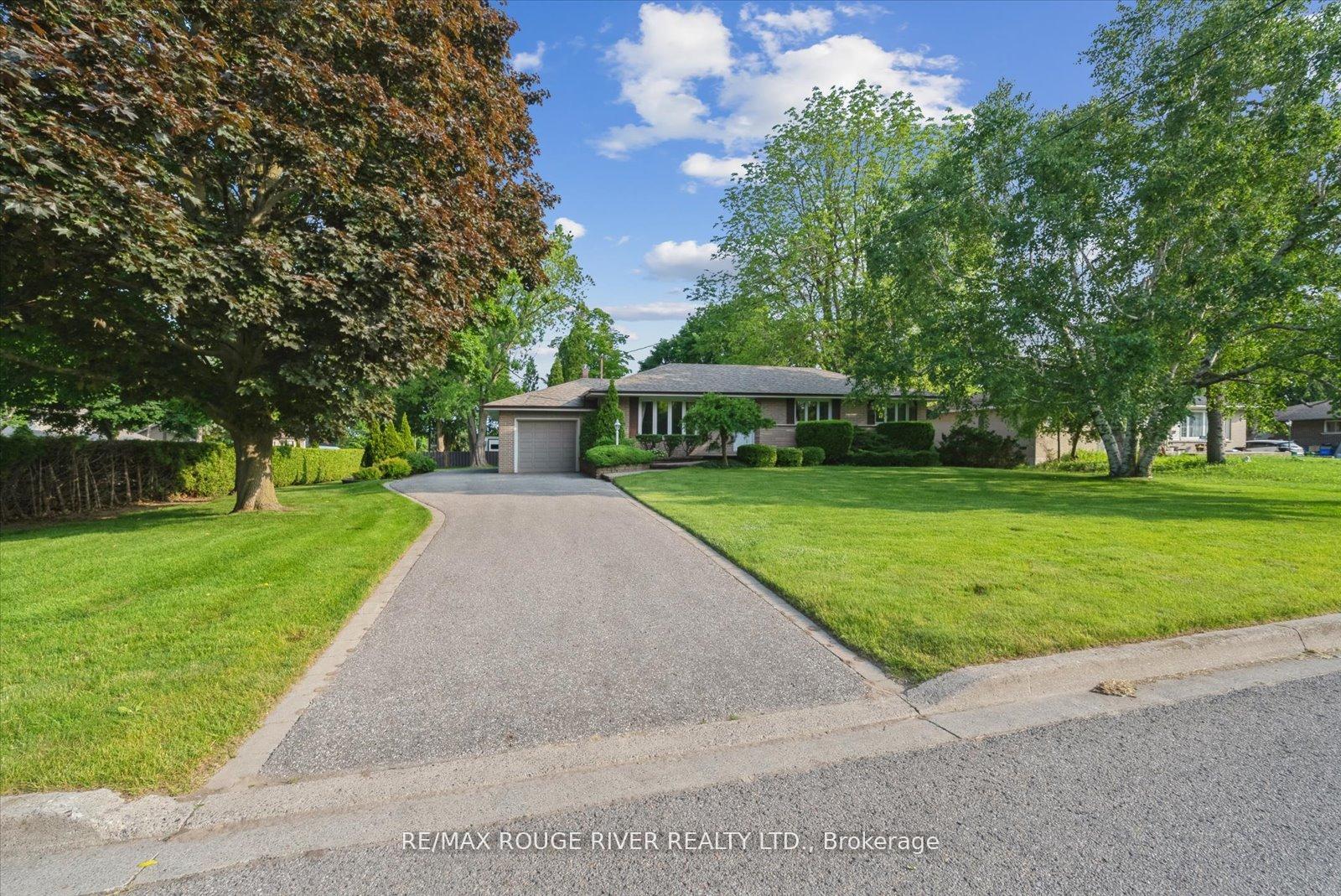 15-westwood-drive-whitby-ontario-e12357778