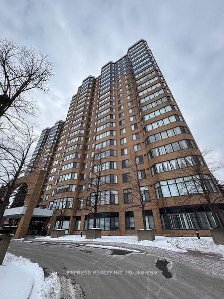 80-alton-towers-circle-scarborough-ontario-e12357864