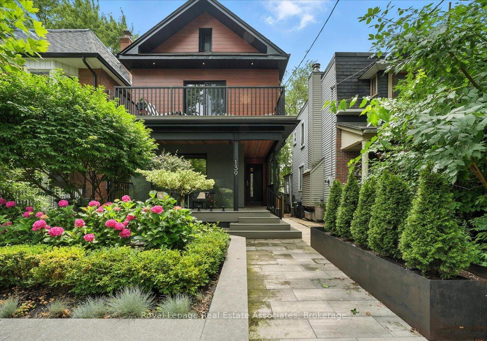 139-victor-avenue-toronto-ontario-e12358025