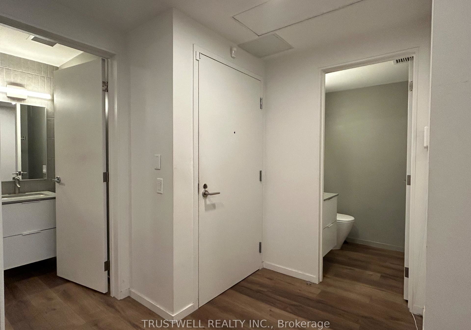 377-broadview-avenue-toronto-ontario-e12358244