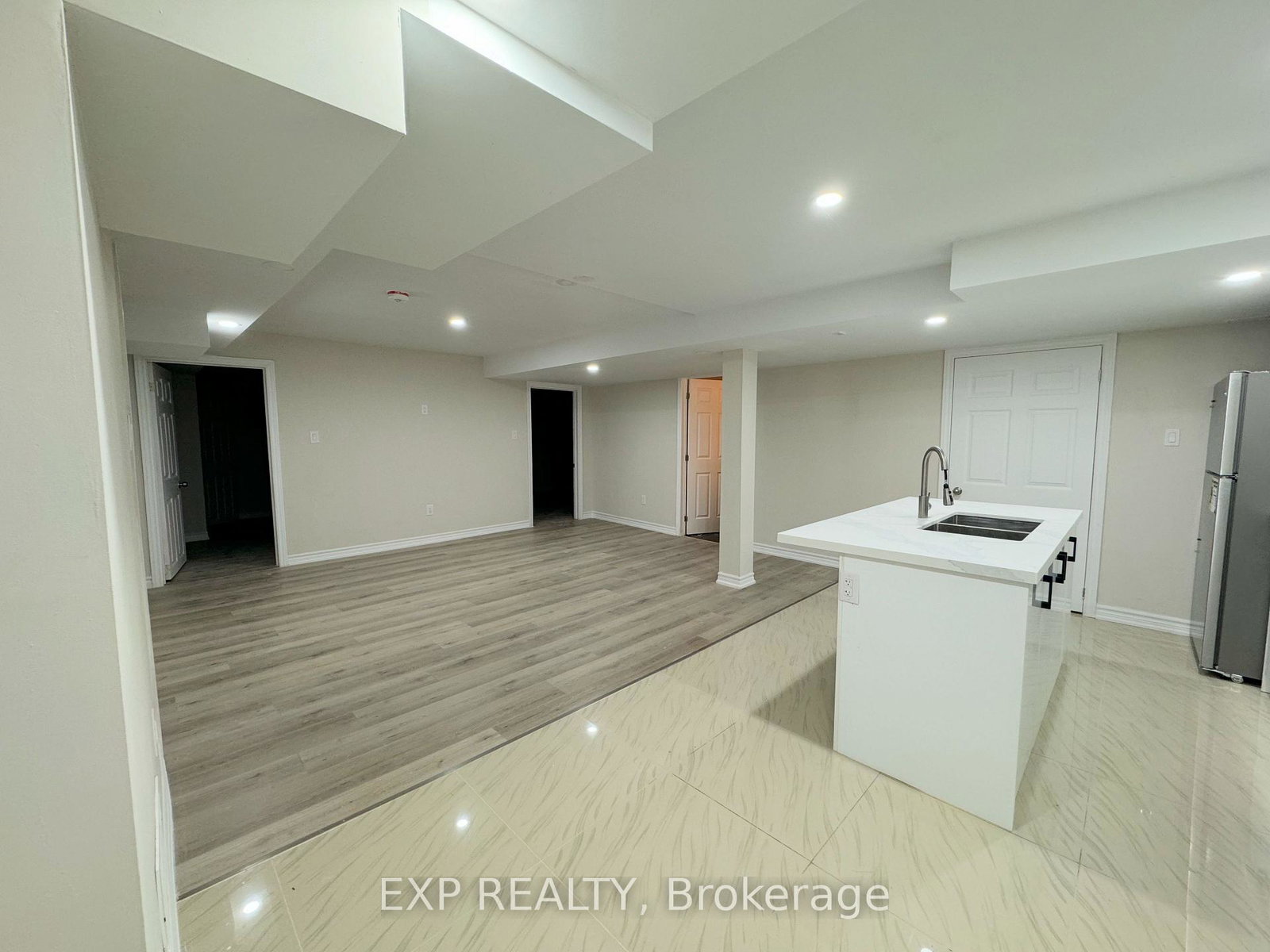1022-glenbourne-drive-oshawa-ontario-e12358394