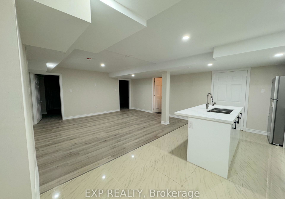 1022-glenbourne-drive-oshawa-ontario-e12358394