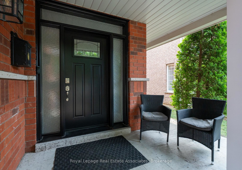 11-cody-avenue-whitby-ontario-e12358595